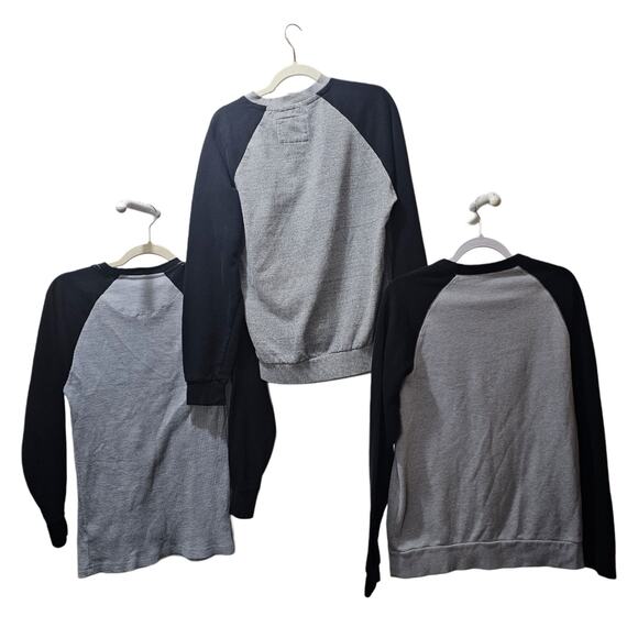 3 Long Sleeve Shirts Size Medium Gray w/ Black Sleeve Disney Architect CSG - Picture 4 of 4